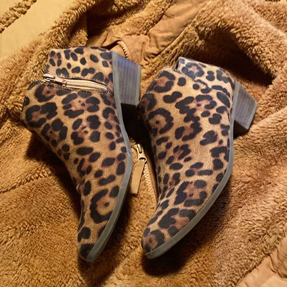 Leopard Ankle Booties - Picture 1 of 3